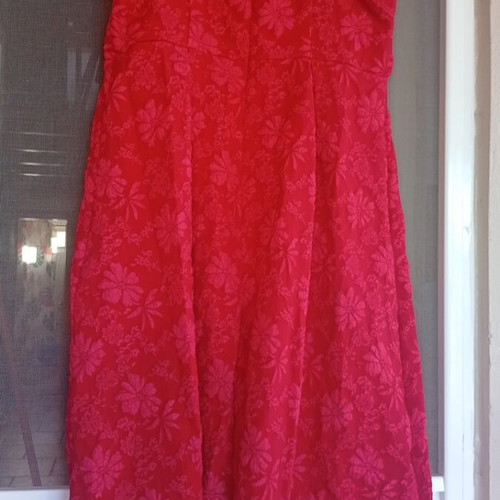 Formal dress like new, size XLarge, ankle length with back zipper