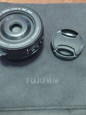 Fujifilm XF 23mm F2.8 R WR lens like new
