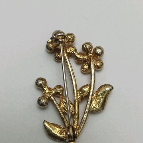 Vintage pins used, set of 3, red