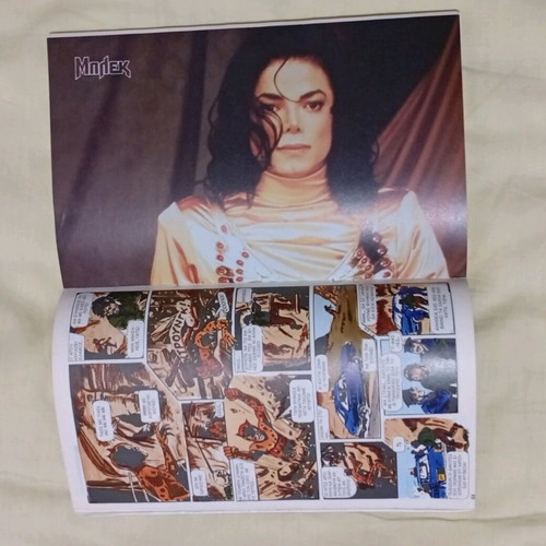 Bleck collectible comics like new with posters