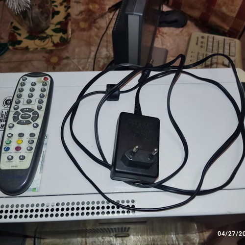 AVerMedia AVerTV Hybrid STB 1080i with remote and cables