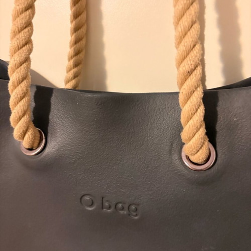 O bag shoulder black like new