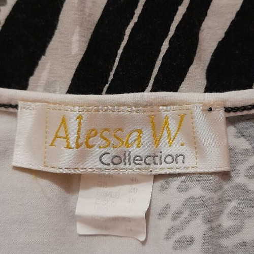 Alessa W Collection Printed Short-Sleeve Blouse XL used