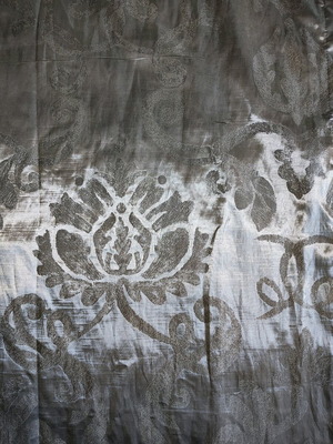 Side curtain 1.23x2.40 gathered gray-silver like new