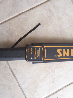 Suns металдетектор с калъф нов