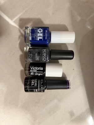 Nail polishes