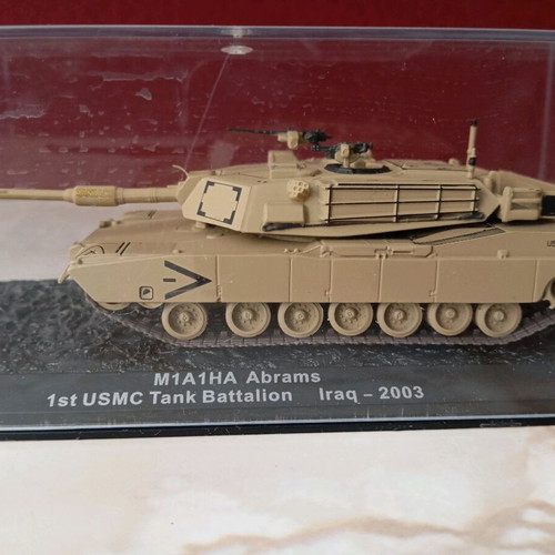 M1A1HA Abrams tank diecast model like new