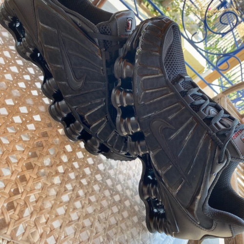 Nike Shox sneakers, black, size 46