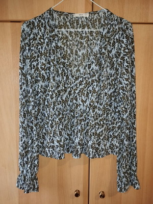 Mango blouse like new, thin, blue-gray with floral print