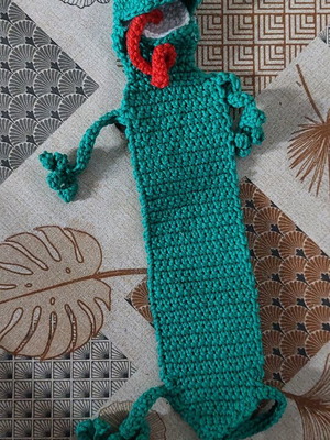Frog bookmark new knitted funny