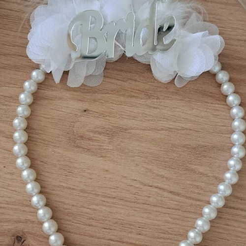 Bridal hair accessories new, set of 18 with free headband