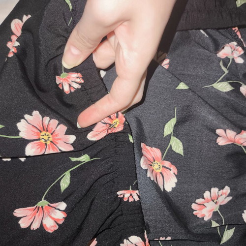 Black floral off-shoulder blouse Tally Weijl size S like new