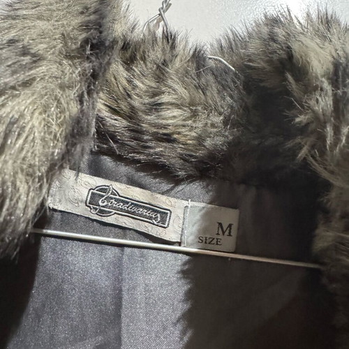 Stradivarius sleeveless fur vest like new, gray leopard print, size M