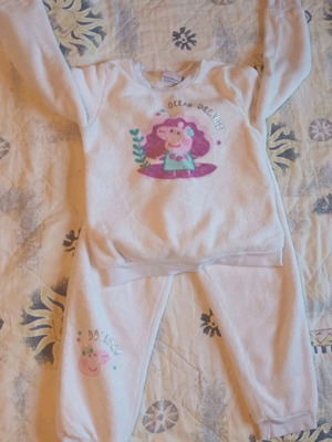 Peppa Pig fleece pajamas for girls used, size 110-116