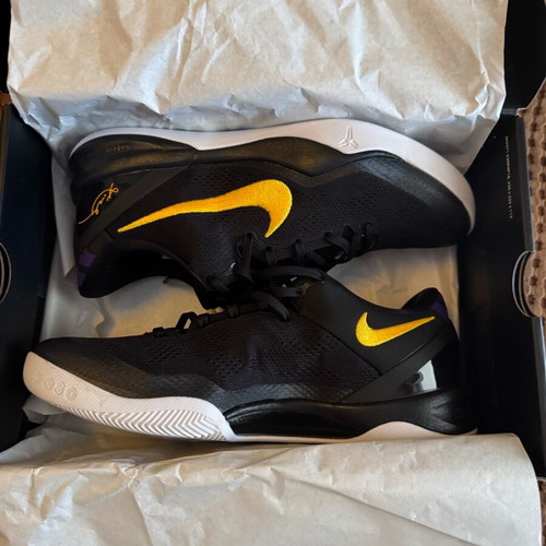 Nike Kobe VIII Protro Lakers Away athletic shoes new, size 44.5, black