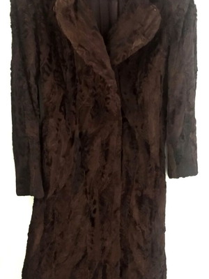 Fur coat brown vintage like new