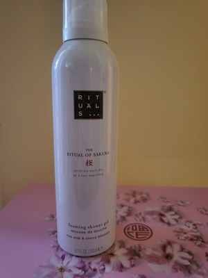 Rituals The Ritual of Sakura Foaming Shower Gel 200ml new