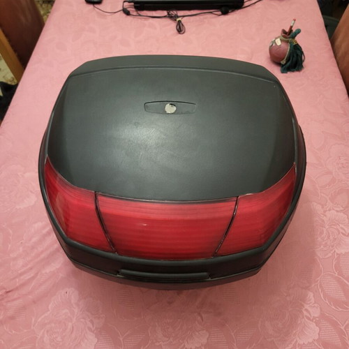 Motorcycle luggage box used, 36lt capacity, fits full face helmet