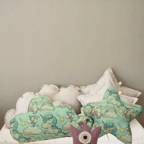 Set of 3 veraman pillows with unicorns and eye-crown