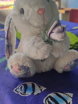 Stuffed bunny used with flower
