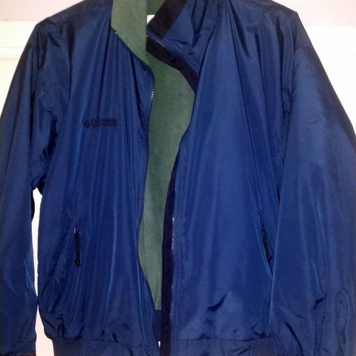 Columbia jacket unisex size L like new, blue, fleece lining