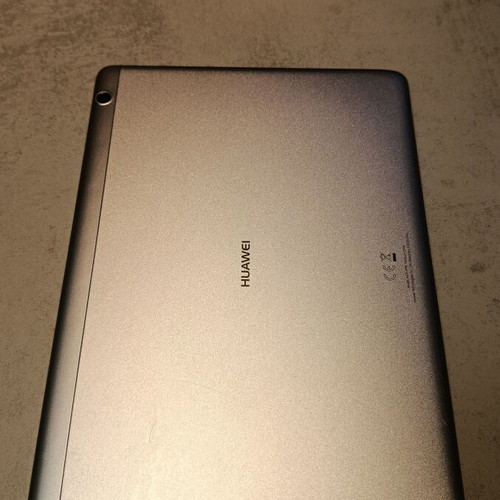 Huawei MediaPad T3 10 (AGS-W09) tablet like new