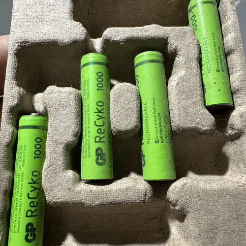 Rechargeable AAA batteries, pack of 4, 950mAh