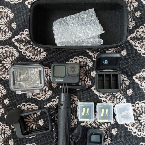 GoPro Hero 9 Black combo like new with accessories