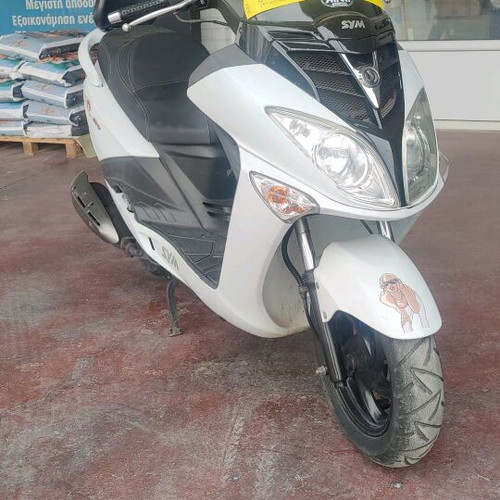 Sym Joyride 200i EVO scooter 2011 like new, 171 cc, 27,266 km