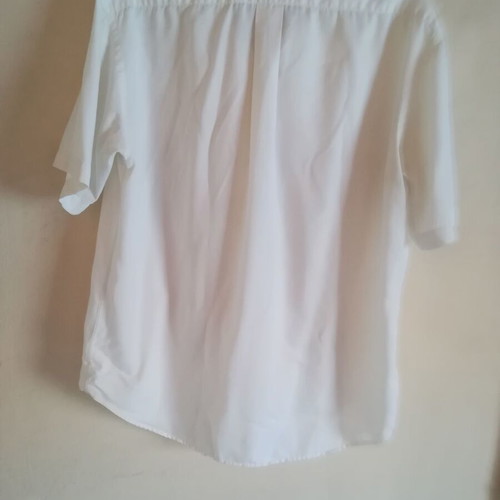 Men's dress shirts pack of three, size L, like new, cotton