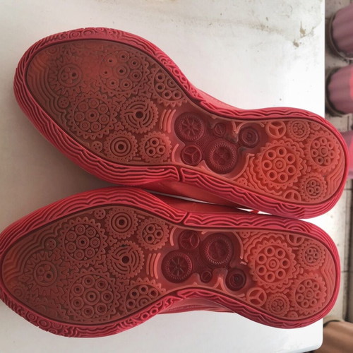 Nike KD 16 Triple Red basketball shoes used, size 38.5