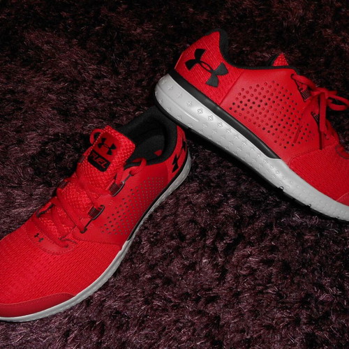 Under Armour Micro G Fuel Run sports shoes new, size 47, red