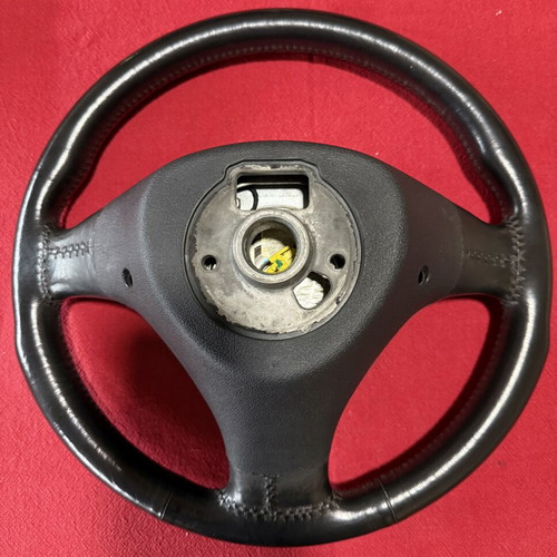 Audi TT Mk1 steering wheel with airbag