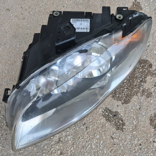 Audi A4 B7 Left Front Headlight used, halogen H7 2004-2008