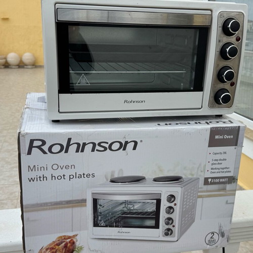 Ovens used, one large and one small with hot plates