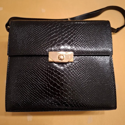 Almada shoulder bag black snake like new