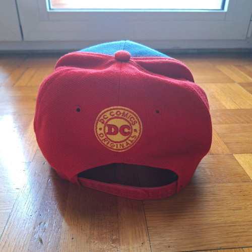 Superman DC Comics Snapback Hat like new, red and blue, one size