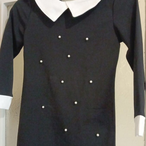 Children's dress black and white with pearls, new, size 10 years