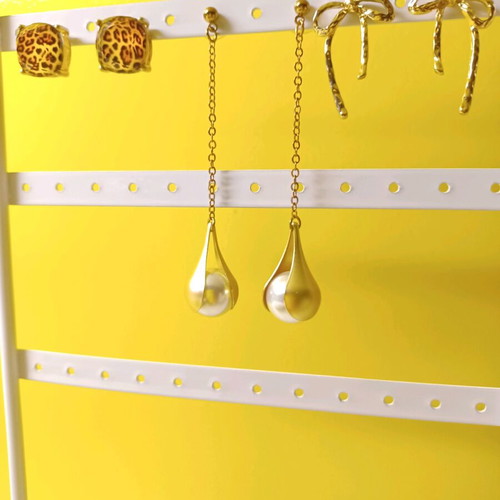 Earrings like new, set of 3 with silicone clasp