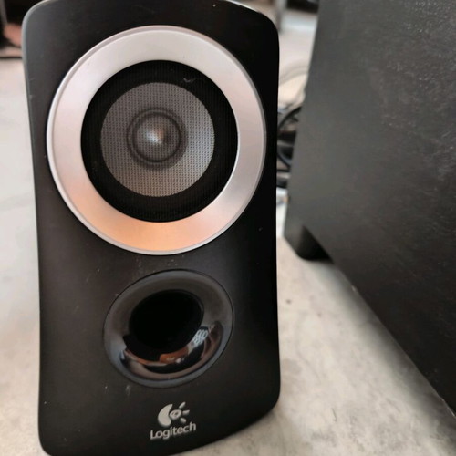 Logitech sound system like new for computer
