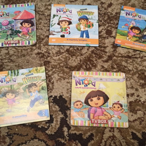 Dora DVDs dubbed used, set of 30