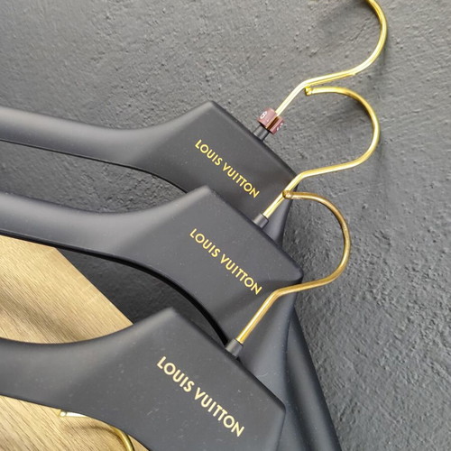 Louis Vuitton plastic hangers used, set of 6, 42 & 36 cm
