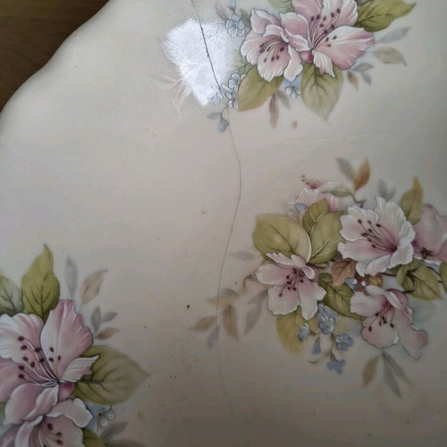Vintage English Wash Basin and Pitcher Set by Mayfair Pottery used
