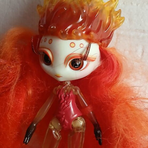 Novi Stars Ina Ferna Doll used collectible