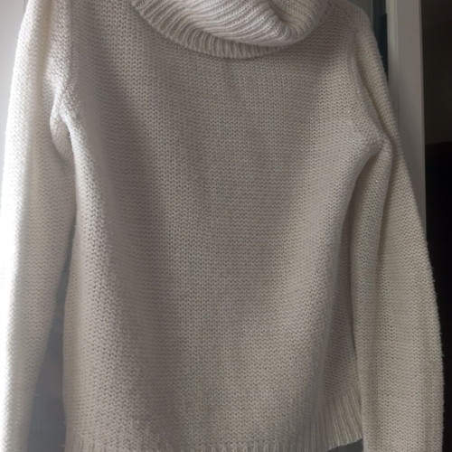 White sweater with silver thread, size M