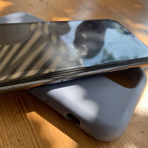 Apple iPhone 11 Pro 64GB smartphone