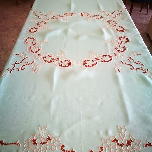 Vintage linen cutwork tablecloth handmade new veraman with knitted motifs