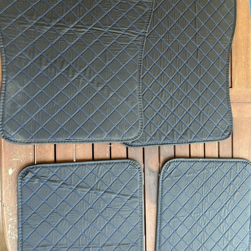 Universal Premium Car Mats like new, black with blue stitching