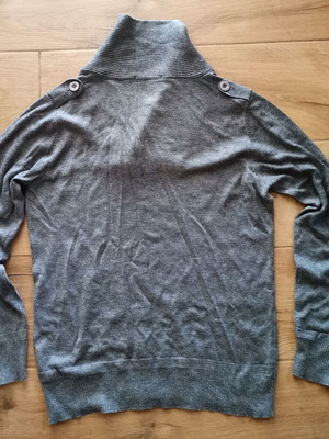 Sweater with cross collar Medium like new, gray men's