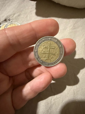 2 Euro coin used, 2009